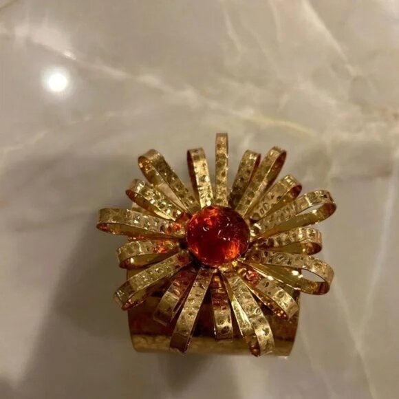 ✨ Zara Resin Flower Bracelet ✨ Nwt - Picture 8 of 11